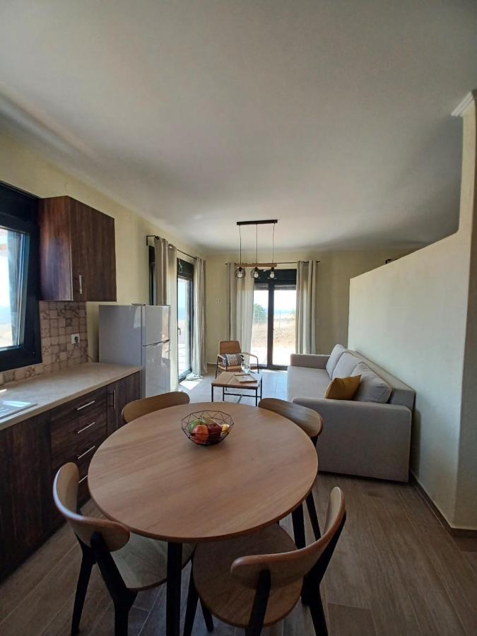 Pezoulia Cottages Самотраки Екстериор снимка